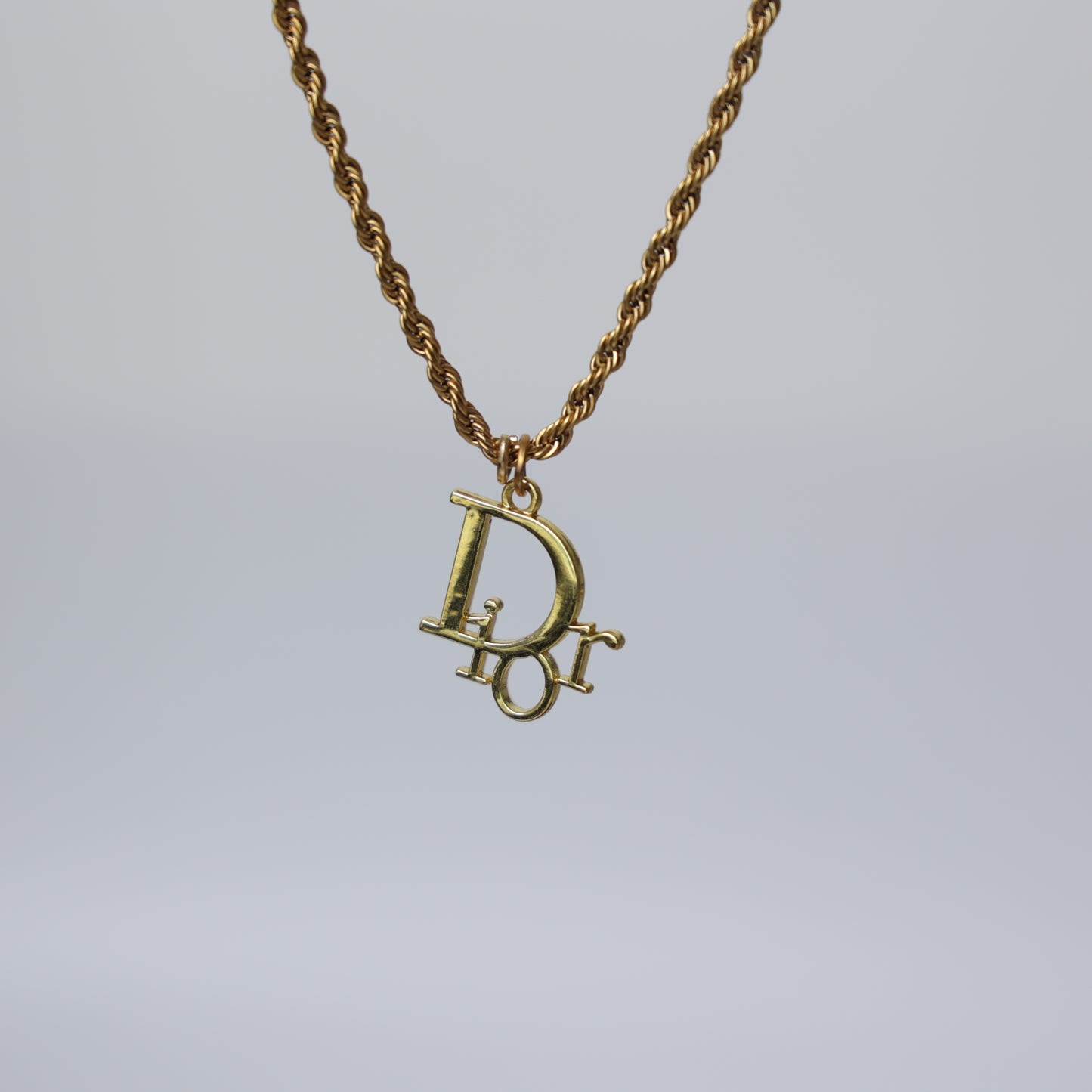 Ezra Necklace